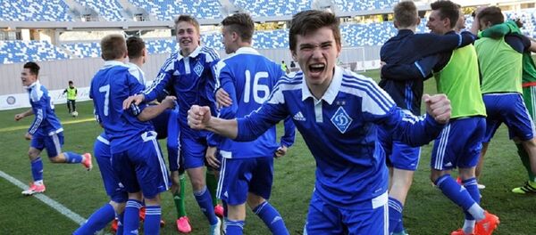 Футбольный клуб Динамо Киев U-16 - Sputnik Грузия