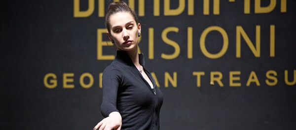 Кадры репетиции ансамбля грузинской песни и танца Эрисиони Кадры репетиции ансамбля грузинской песни и танца Эрисиони - Sputnik Грузия