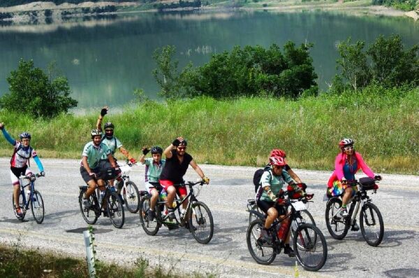 Велопробег, в котором участвовал Мурат Алуклу - Sputnik Грузия