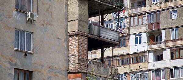 მიშენებები საცხოვრებელ სახლზე თბილისში - Sputnik საქართველო