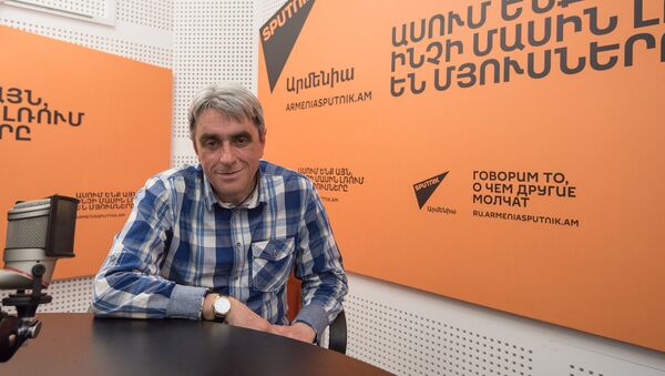 Левон Узунян в гостях у радио Sputnik Армения - Sputnik Грузия