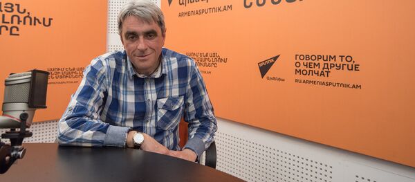 Левон Узунян в гостях у радио Sputnik Армения - Sputnik Грузия
