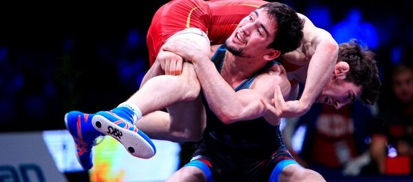 Вольная борьба. Владимир Хинчегашвили победил на чемпионате Европы - Sputnik Грузия