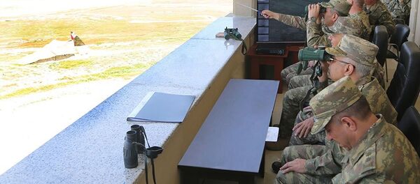 В рамках совместных учений вооруженных сил Азербайджана и Турции был проведен День высокопоставленных наблюдателей - Sputnik Грузия