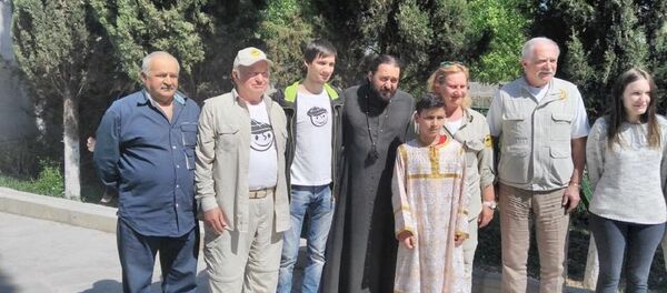 Юрий Лужков в монастыре 13 ассирийских отцов - Sputnik Грузия