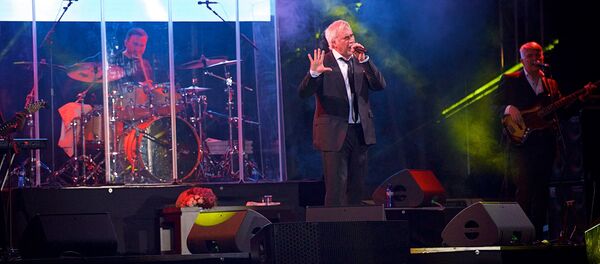 „თბილისო“ ცნობილი მომღერლის, ვალერი მელაძის შესრულებით - Sputnik საქართველო