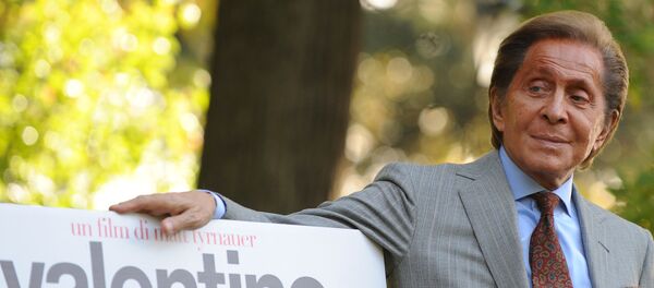 Итальянский дизайнер Валентино Гаравани - Sputnik Грузия