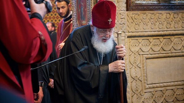 Католикос Патриарх Всея Грузии Илия Второй на праздничной службе в Сиони - Sputnik Грузия