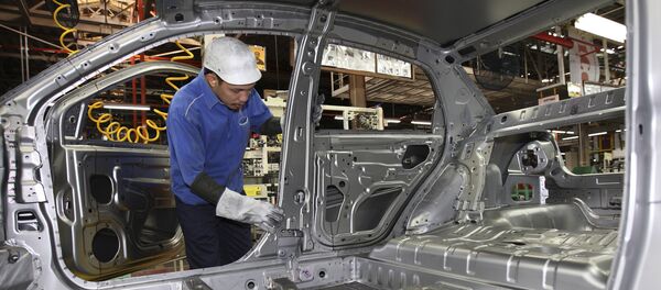 Сборка электромобилей на заводе по производству машин в Малайзии - Sputnik Грузия