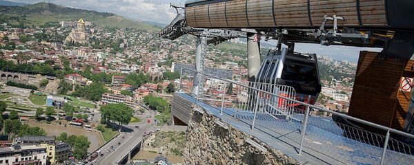 Верхняя станция тбилисской канатки у крепости Нарикала - Sputnik Грузия