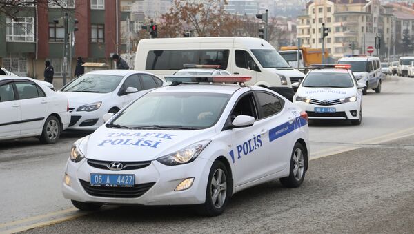 Автомобили полиции на улице Анкары - Sputnik Грузия