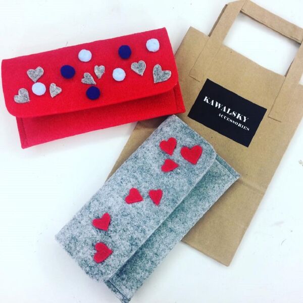 სათვალის ბუდე ჩანთა სათვალის ბუდე ჩანთა - Sputnik საქართველო