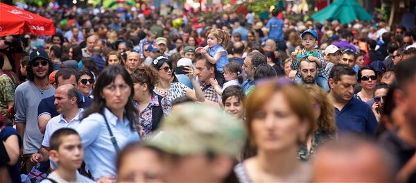 სახალხო ზეიმი თბილისში დამოუკიდებლობის დღეს სახალხო ზეიმი თბილისში დამოუკიდებლობის დღეს - Sputnik საქართველო