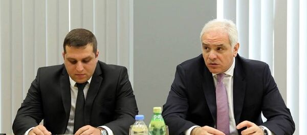 Глава МВД Грузи Георгий Мгебришвили и глава департамента патрульной полиции Александр Хвадагиани - Sputnik Грузия