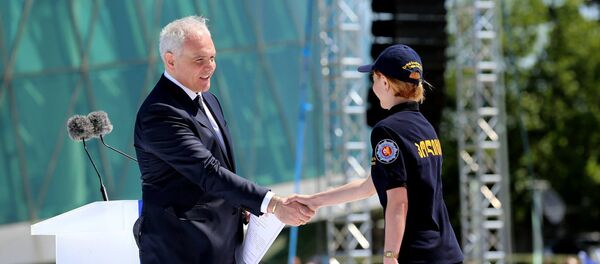 შს მინისტრი საზეიმო ღონისძიებაზე შს მინისტრი საზეიმო ღონისძიებაზე - Sputnik საქართველო