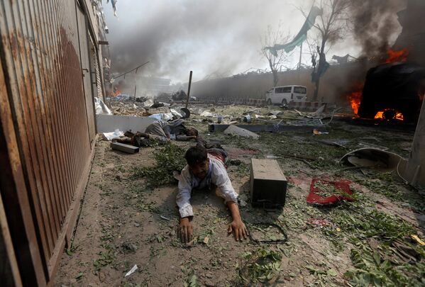Раненый в результате взрыва в Кабуле зовет на помощь - Sputnik Грузия