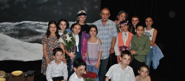 სპექტაკლი მე, ბებია, ილიკო და ილარიონი სპექტაკლი მე, ბებია, ილიკო და ილარიონი - Sputnik საქართველო