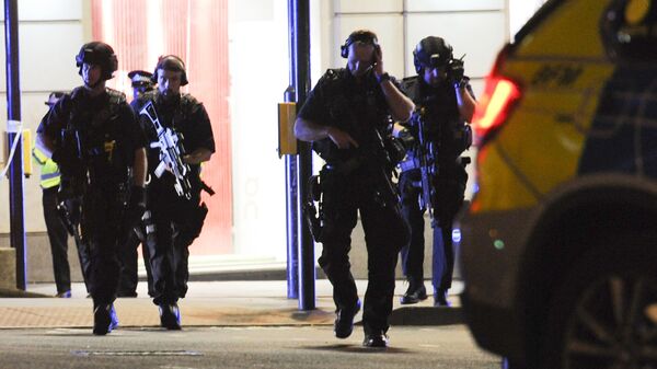 Полиция на месте теракта в Лондоне  - Sputnik Грузия