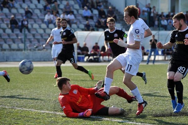 Футбольный матч Шукура (Кобулети) - Динамо Тбилиси 1:4 Футбольный матч Шукура (Кобулети) - Динамо Тбилиси 1:4 - Sputnik Грузия