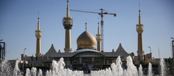 Мавзолей основателя Исламской Республики Аятолла Рухолла Хомейни во время церемонии, посвященной годовщине его смерти, в Тегеране, Иран - Sputnik Грузия