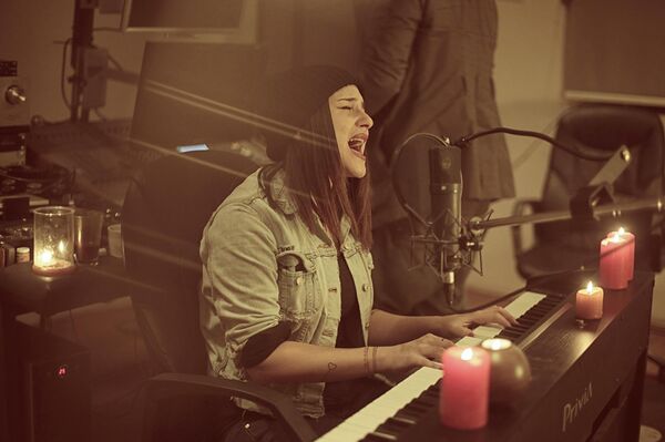 Грузинская певица Salio выступит на фестивале в Мадриде Грузинская певица Salio выступит на фестивале в Мадриде - Sputnik Грузия