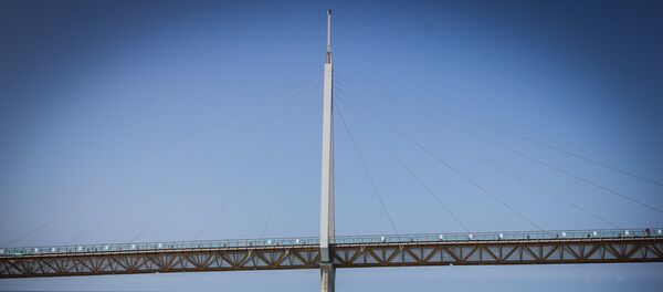 საფეხმავლო ხიდი ანაკლიაში საფეხმავლო ხიდი ანაკლიაში - Sputnik საქართველო