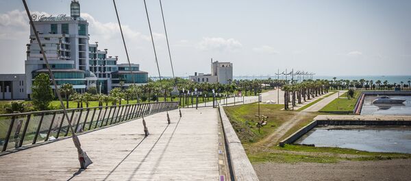 საფეხმავლო ხიდი ანაკლიაში საფეხმავლო ხიდი ანაკლიაში - Sputnik საქართველო