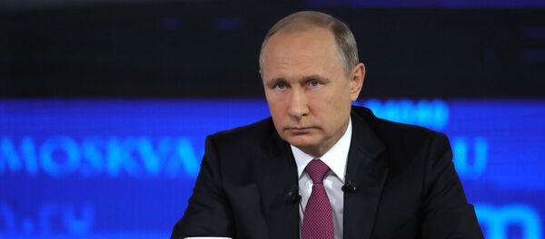 Прямая линия с президентом РФ В. Путиным - Sputnik Грузия