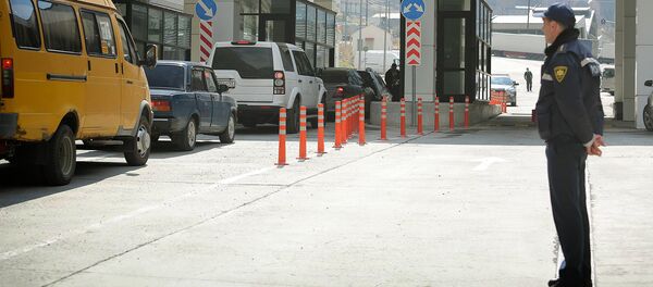 ყაზბეგი-ზემო ლარსის სასაზღვრო გამშვები პუნქტი - Sputnik საქართველო