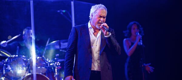 Певец Валерий Меладзе во время гастролей в столице Грузии Певец Валерий Меладзе во время гастролей в столице Грузии - Sputnik Грузия