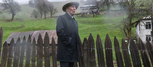 Поэт Нафи Джусойты Поэт Нафи Джусойты - Sputnik Грузия