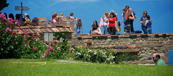 ტურისტები ბოდბის მონასტერში ტურისტები ბოდბის მონასტერში - Sputnik საქართველო