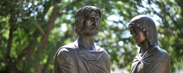 Открытие памятника Святым благоверным Петру и Февронии Муромским в Омске - Sputnik Грузия