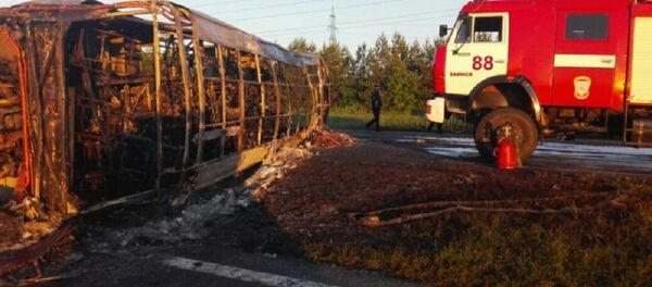 Автобус и бензовоз столкнулись в Татарстане Автобус и бензовоз столкнулись в Татарстане - Sputnik Грузия