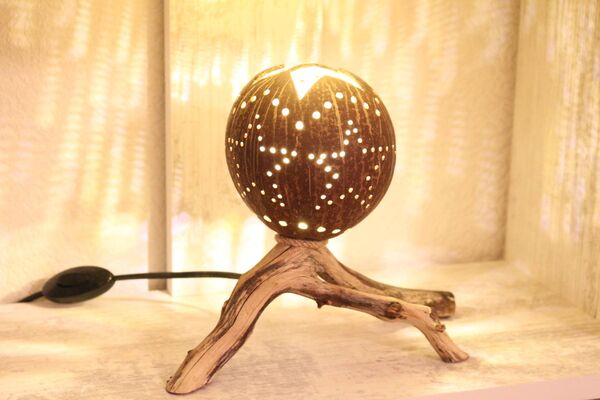 ხელნაკეთი სანათი ხელნაკეთი სანათი - Sputnik საქართველო