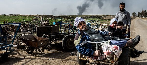 Эта фотография итальянского фотографа Алессандро Рота сделана в Мосуле, Ирак - Sputnik Грузия