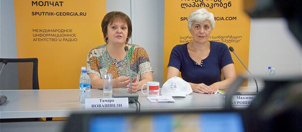 Социально-незащищенным жителям Грузии поможет проект Рука об руку Социально-незащищенным жителям Грузии поможет проект Рука об руку - Sputnik Грузия