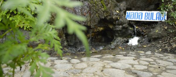 Туристы со всей Европы едут к целительному источнику в Азербайджане - Sputnik Грузия