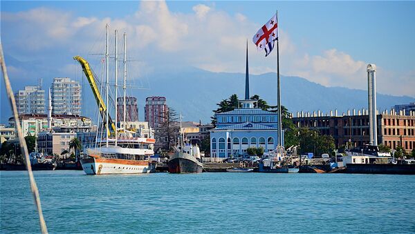 Вид на набережную и порт Батуми с моря - Sputnik Грузия