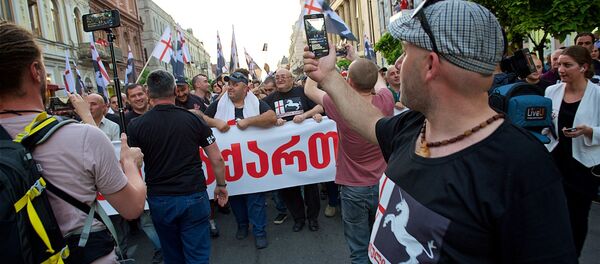 არალეგალური მიგრანტების წინააღმდეგ თბილისში მრავალათასიანი საპროტესტო აქცია ქართველთა მარში გაიმართა - Sputnik საქართველო