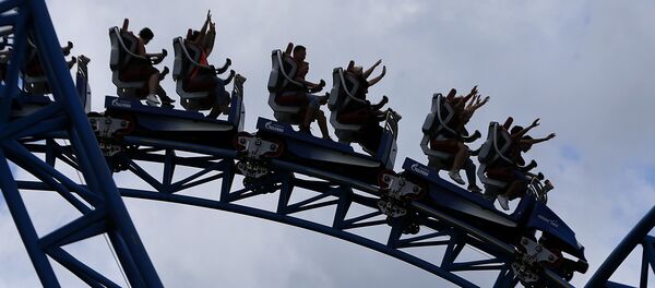 Американские горки в самом большом парке развлечений в Расте, Германия Американские горки в самом большом парке развлечений в Расте, Германия - Sputnik Грузия