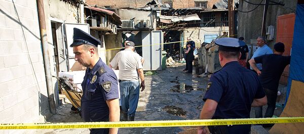 Последствия пожара на Дезертирском рынке: кадры с места ЧП Последствия пожара на Дезертирском рынке: кадры с места ЧП - Sputnik Грузия