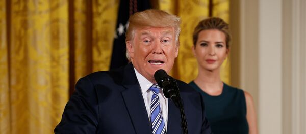 Президент США Дональд Трамп - Sputnik Грузия