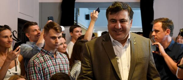 Бывший президент Грузии Михаил Саакашвили встретился с украинскими гражданами в Варшаве, Польша - Sputnik Грузия