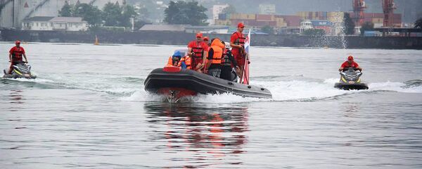 Спасатели работают в черноморской акватории Спасатели работают в черноморской акватории - Sputnik Грузия