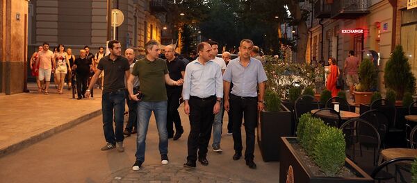 დავით ნარმანია აღმაშენებლის გამზირზე დავით ნარმანია აღმაშენებლის გამზირზე - Sputnik საქართველო