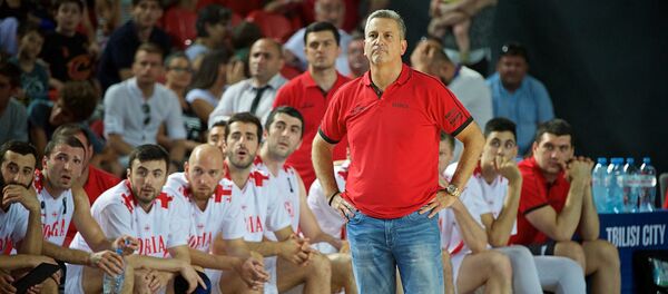 საქართველოს კალათბურთის ნაკრების მთავარი მწვრთნელი ილიას ზუროსი საქართველოს კალათბურთის ნაკრების მთავარი მწვრთნელი ილიას ზუროსი - Sputnik საქართველო