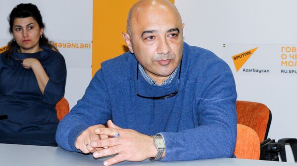 Политолог Тофик Аббасов - Sputnik Грузия