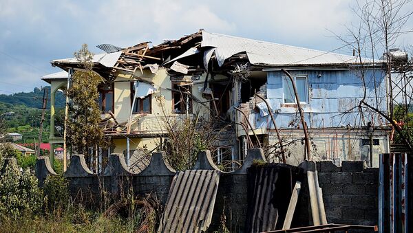 Разрушенный в результате взрыва на газозаправочной станции жилой дом - Sputnik Грузия