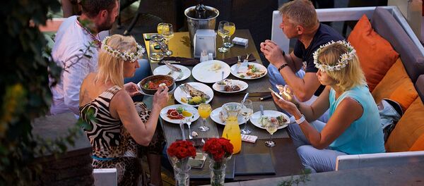 ტურისტები - Sputnik საქართველო